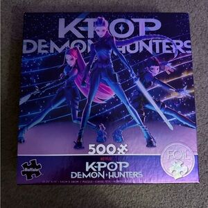 Buffalo Games HUNTR/X KPOP Demon Hunters Foil Accents Jigsaw Puzzle 500 pieces